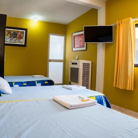 La Casa De Hiro Hotell Tarapoto Exteriör bild